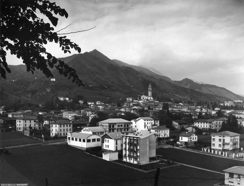 Vista Su Clusone · Historify