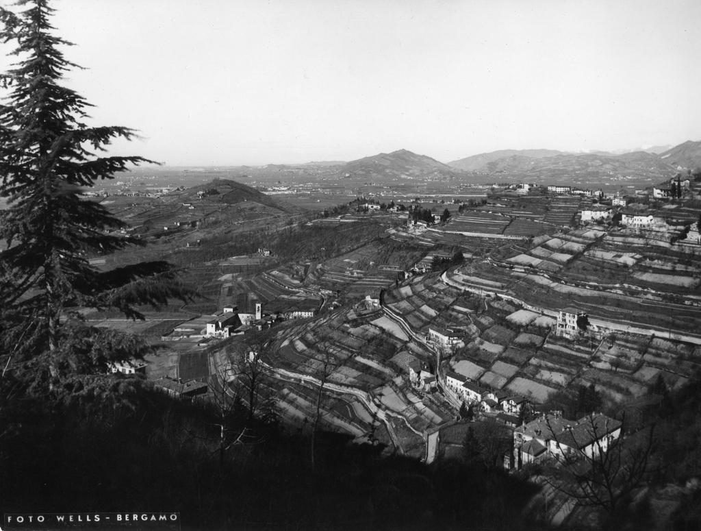 Vista sulla Valle di Astino · Historify