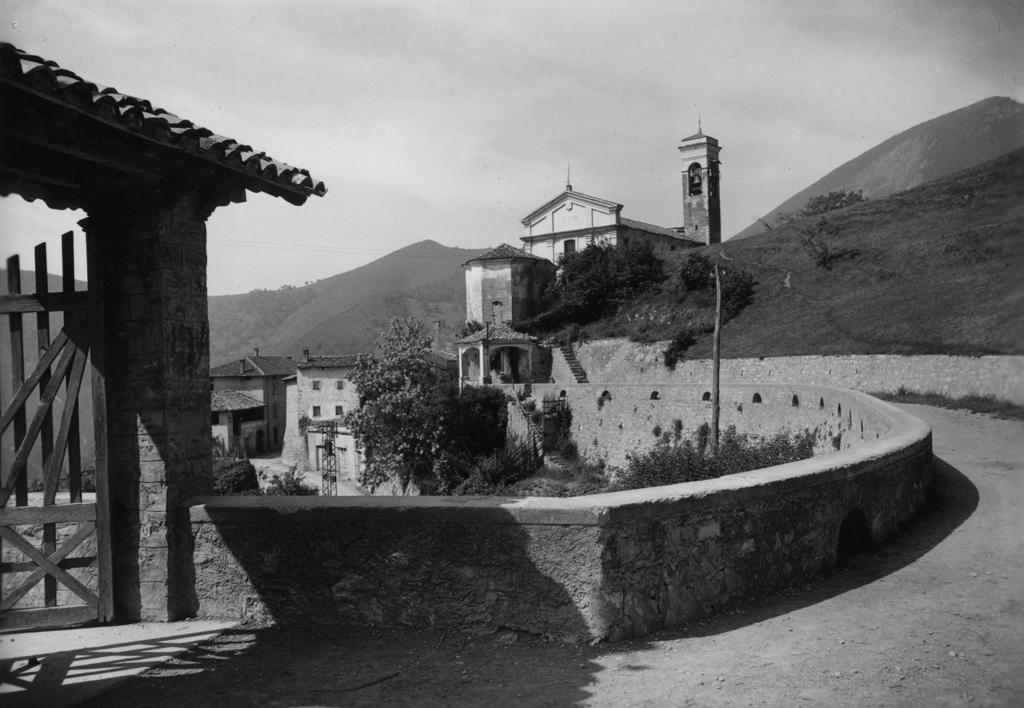 Scorci di Vigolo · Historify