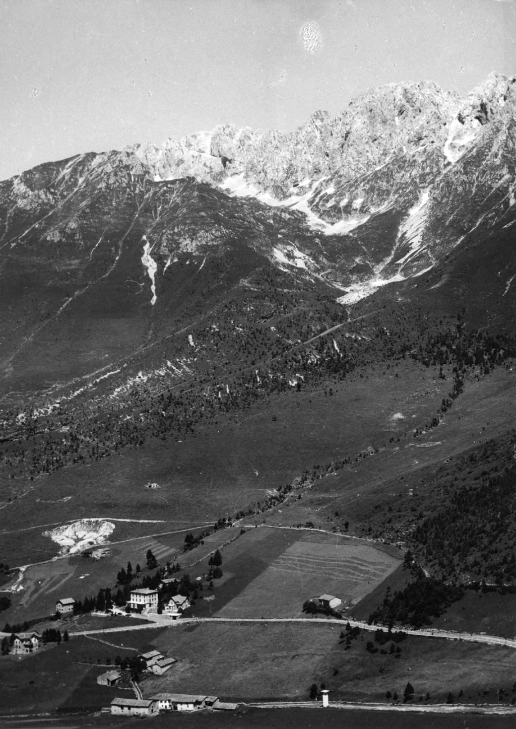 Veduta Della Cantoniera Della Presolana · Historify