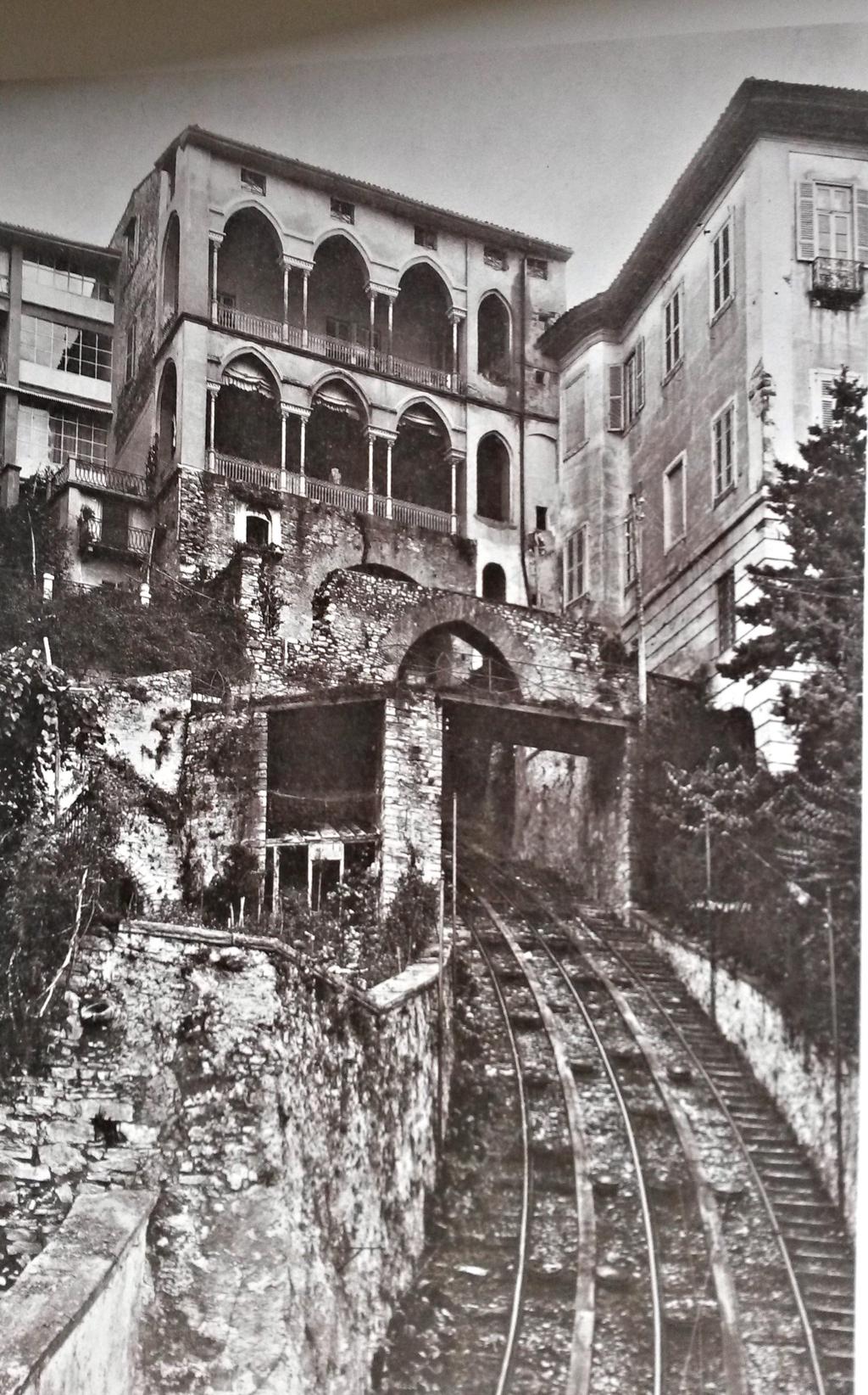 Funicolare Con Vicolo Degli Anditi