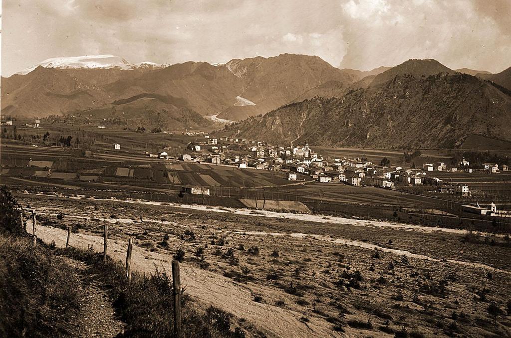 1930Anni-Rovetta-Panoramica Da Nord Ovest · Historify