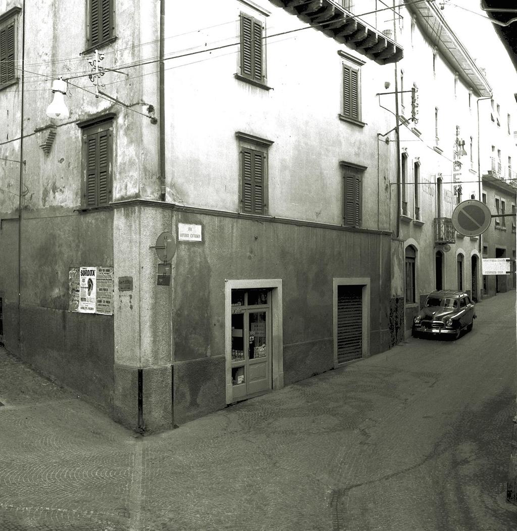 Vecchia Salumeria In Via Cifrondi · Historify