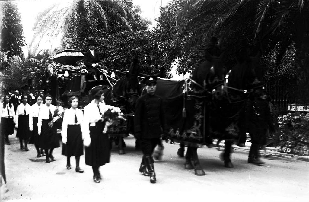 Corteo Funebre Generale Fara 1932 A Nervi (Ge) · Historify
