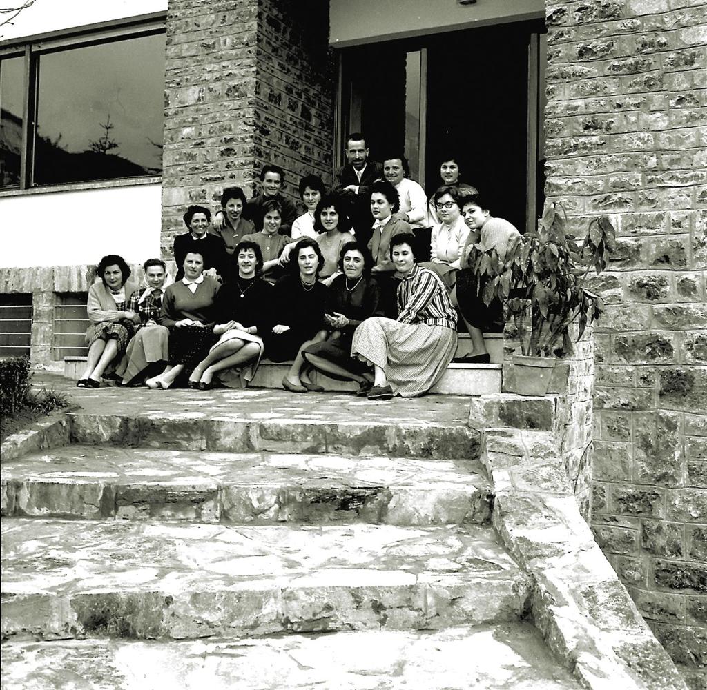 A.C.L.I.Gruppo Di Convenuti · Historify