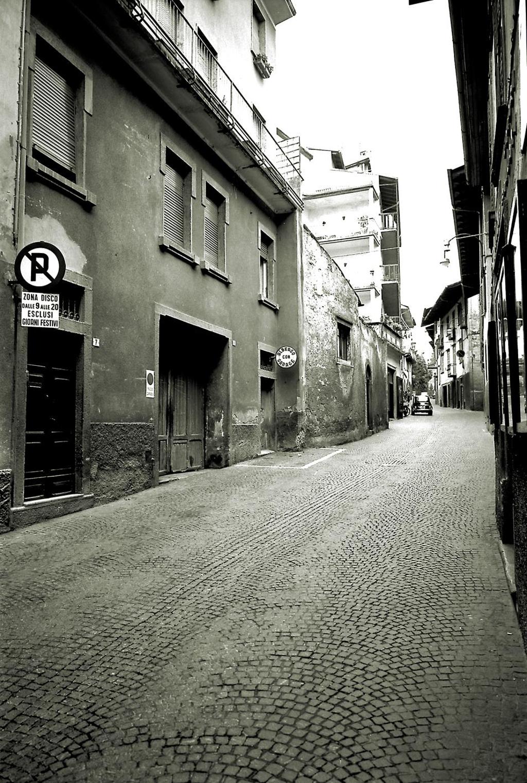 Vecchie Abitazioni Abbattute E Rifatte In Via Cifrondi · Historify