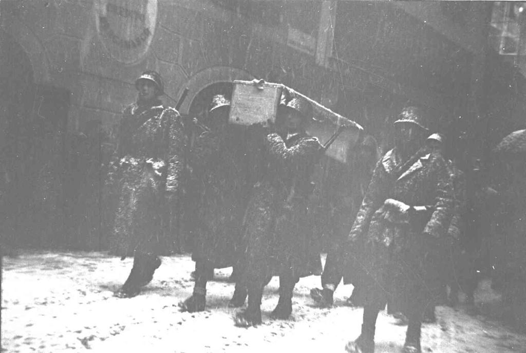 Funerale Sotto La Neve · Historify