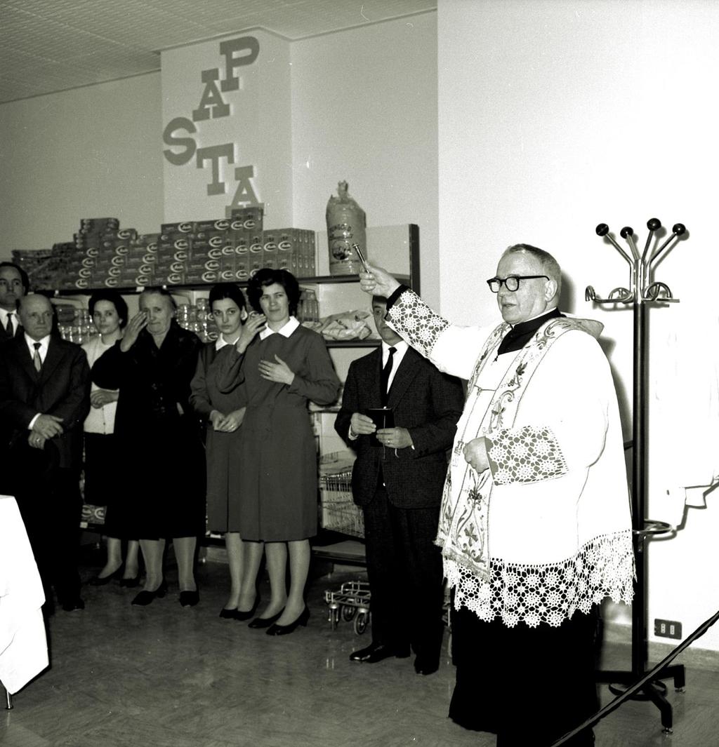 Inaugurazione Del Testamark-Benedizione Di Mons.Mariano Spada · Historify