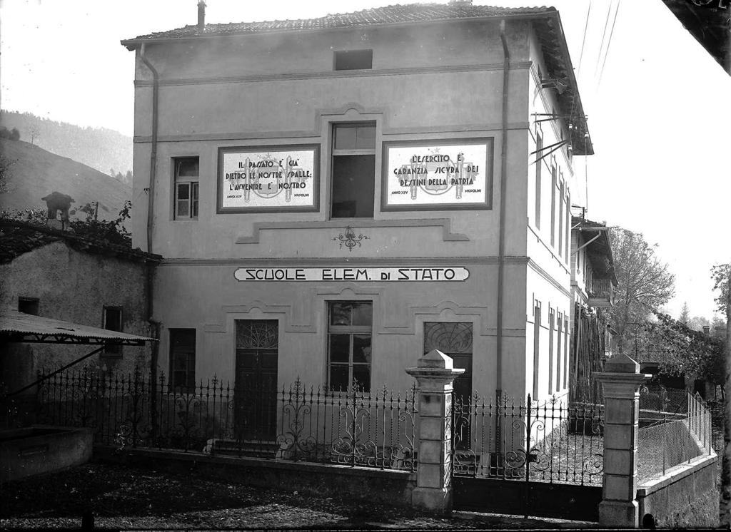 Scuola · Historify