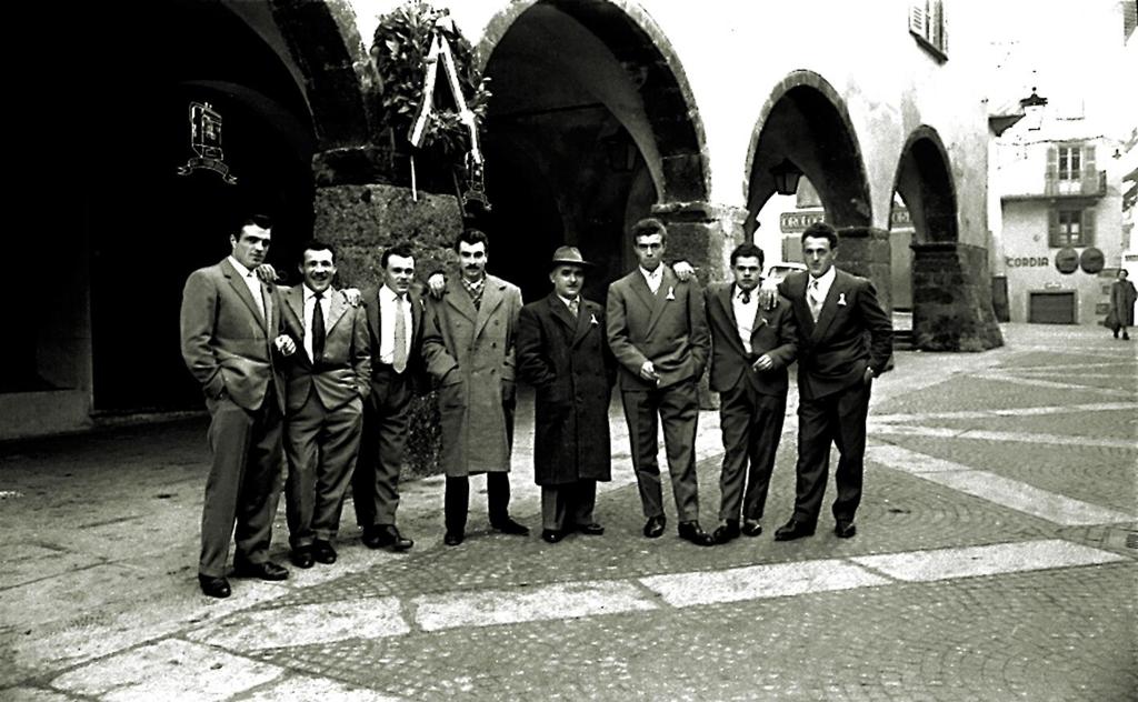 Festa Degli Emigranti-Un Gruppo · Historify