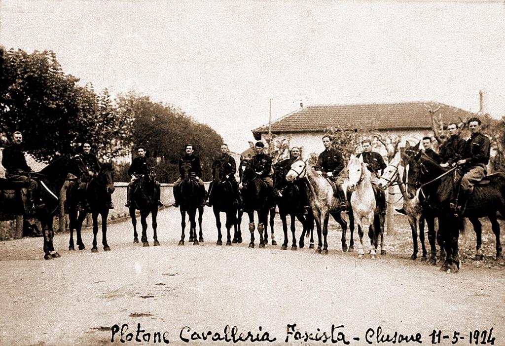 1923-Clusone-Cavalleria Fascista · Historify