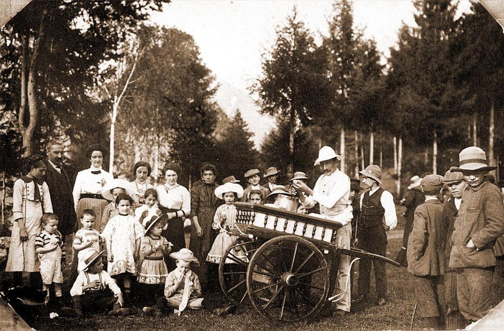 Il Gelataio Savoldelli Detto Scai · Historify