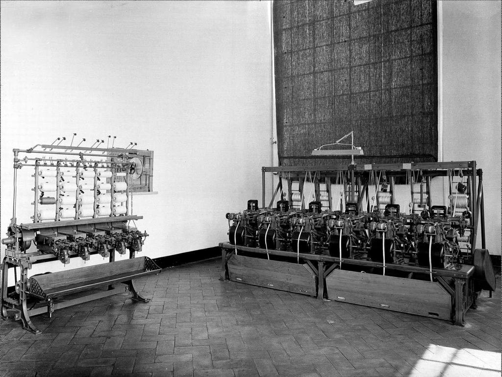 Opificio Olcese In Clusone 1949 · Historify
