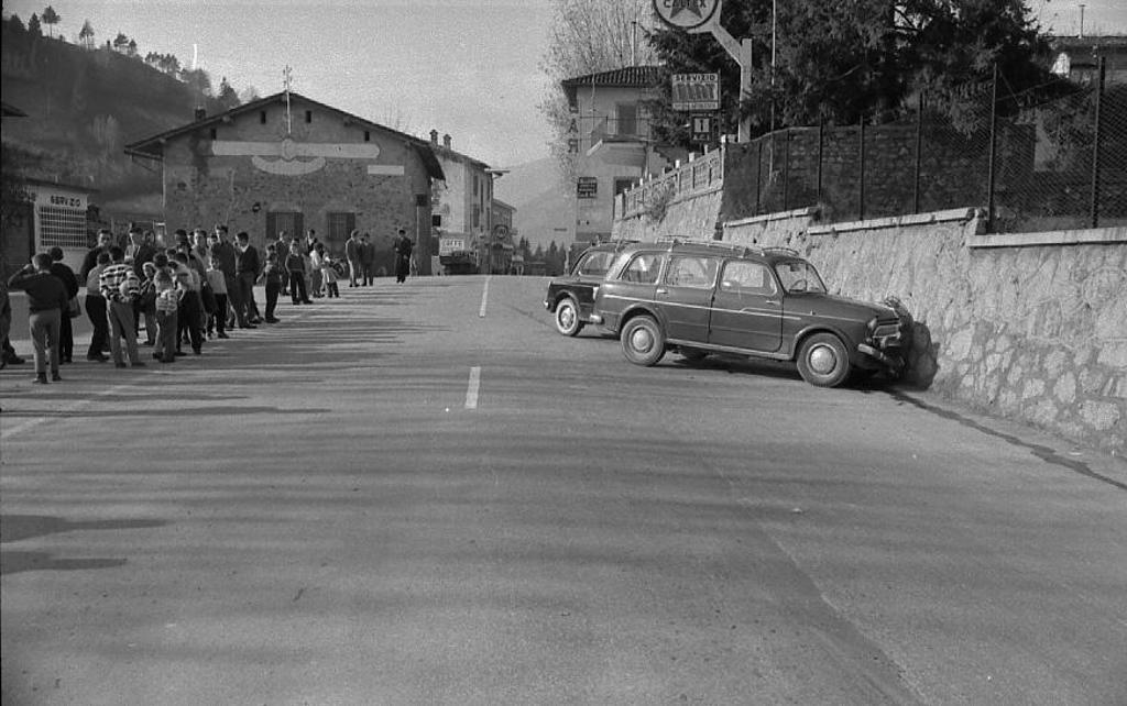 Incidente In Viale Gusmini · Historify