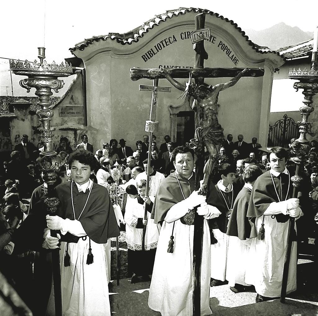 Cerimonia Delle Cresime · Historify