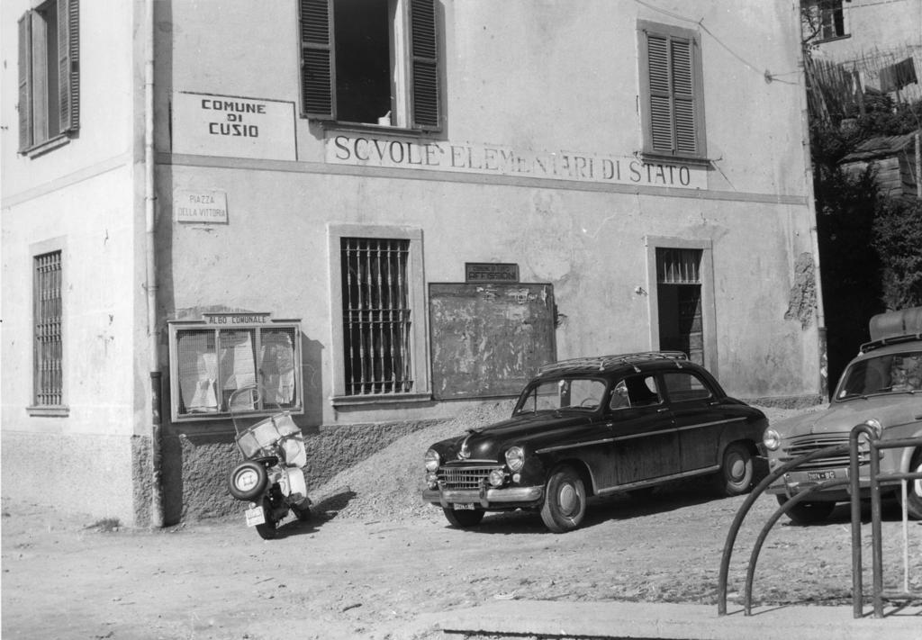 Scuole Elementari Cusio · Historify