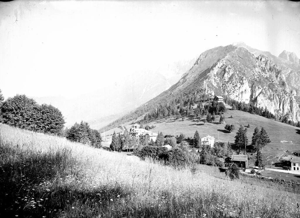 Paesaggio Montano · Historify