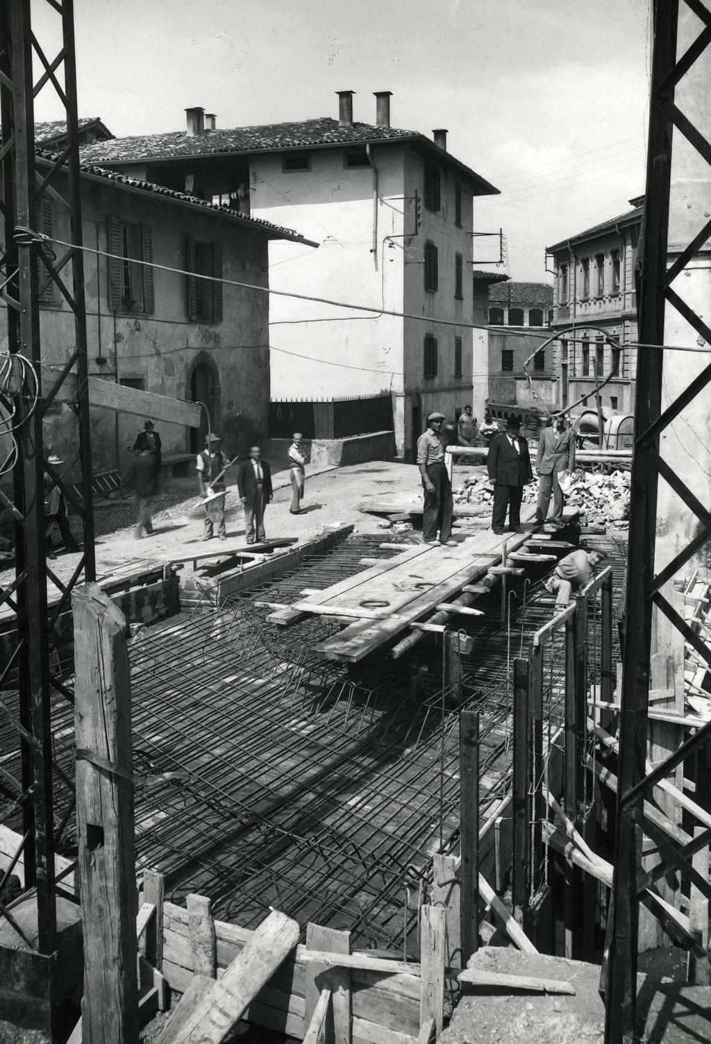 Lavori In Corso A Bergamo · Historify