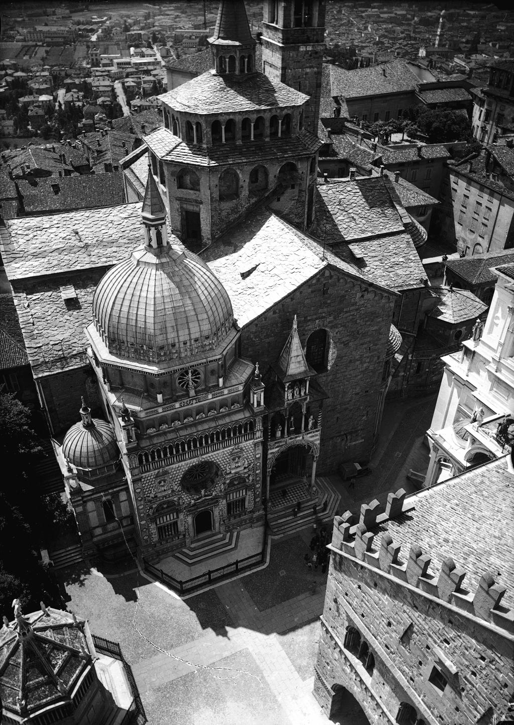 Cappella Colleoni vista dall'alto · Historify