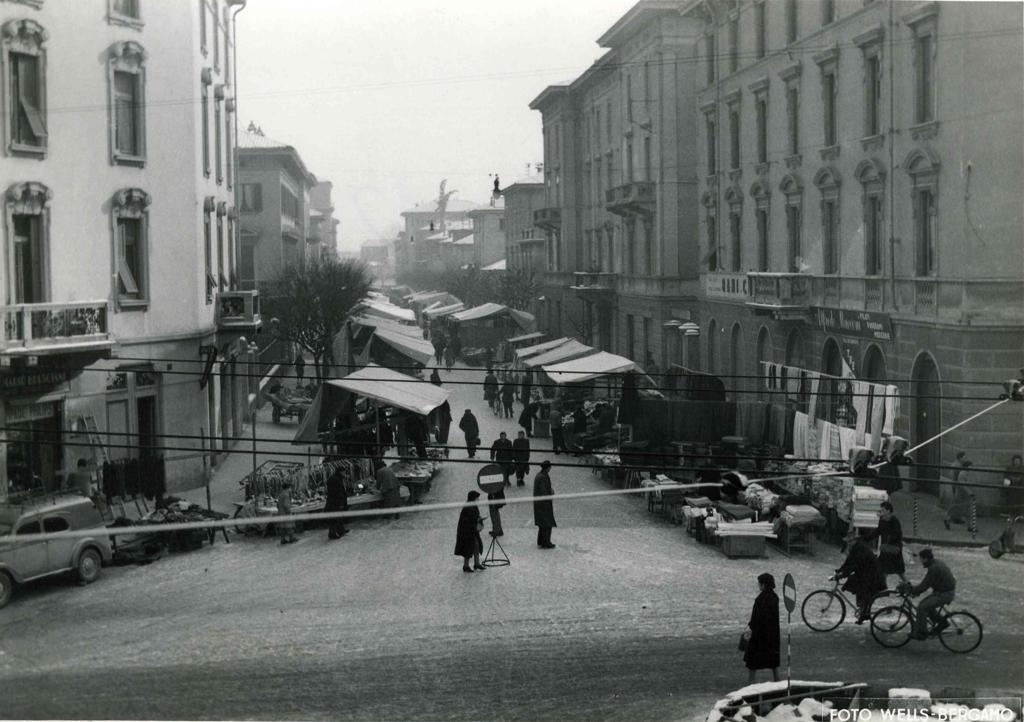 Via Paglia · Historify