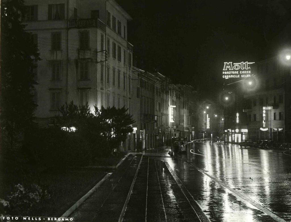 Piazza Matteotti · Historify