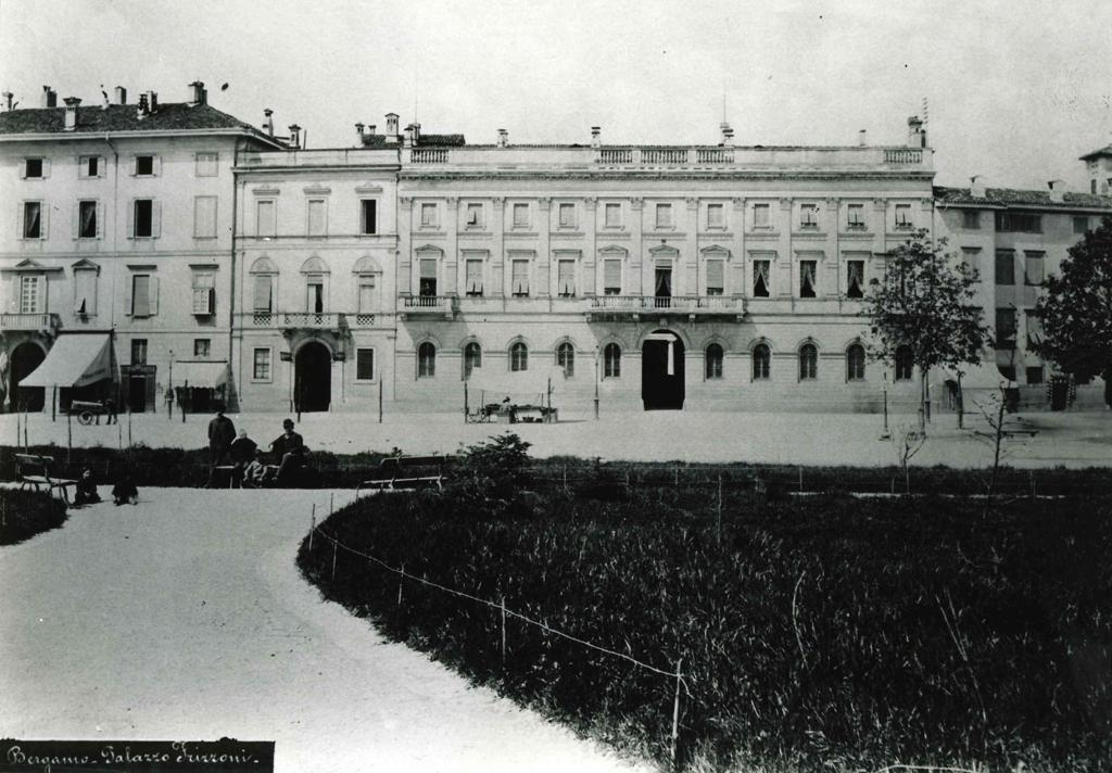 Palazzo Frizzoni · Historify
