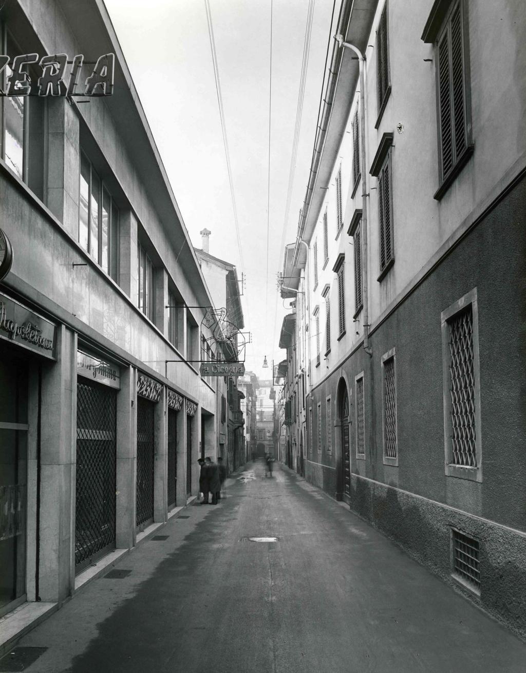Via S. Orsola · Historify