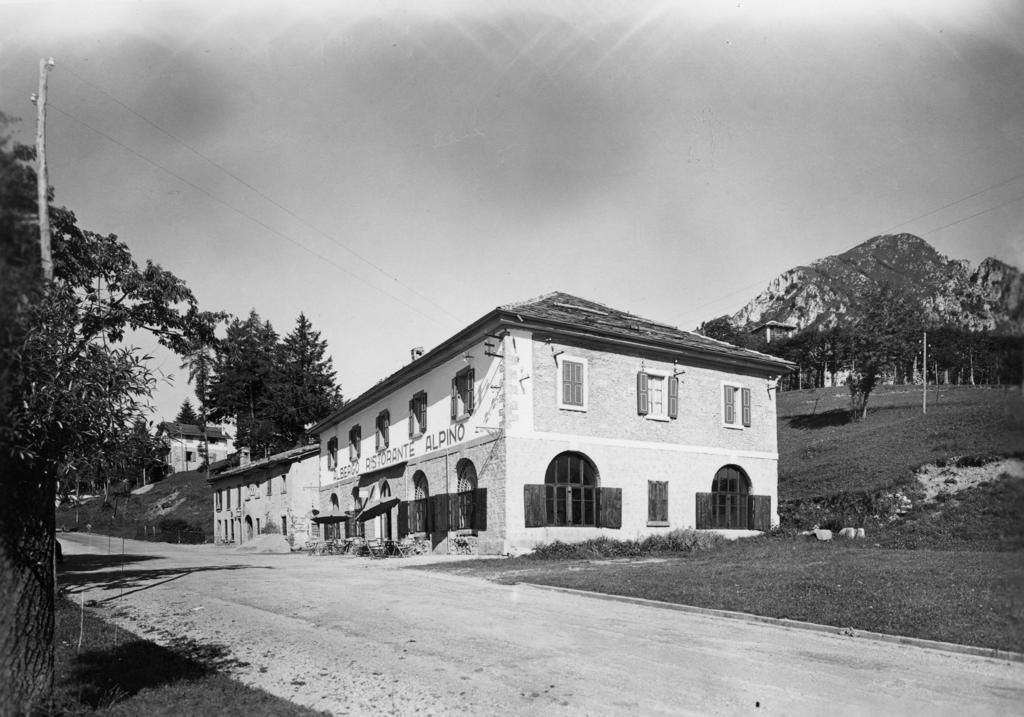 Albergo Ristorante Alpino · Historify