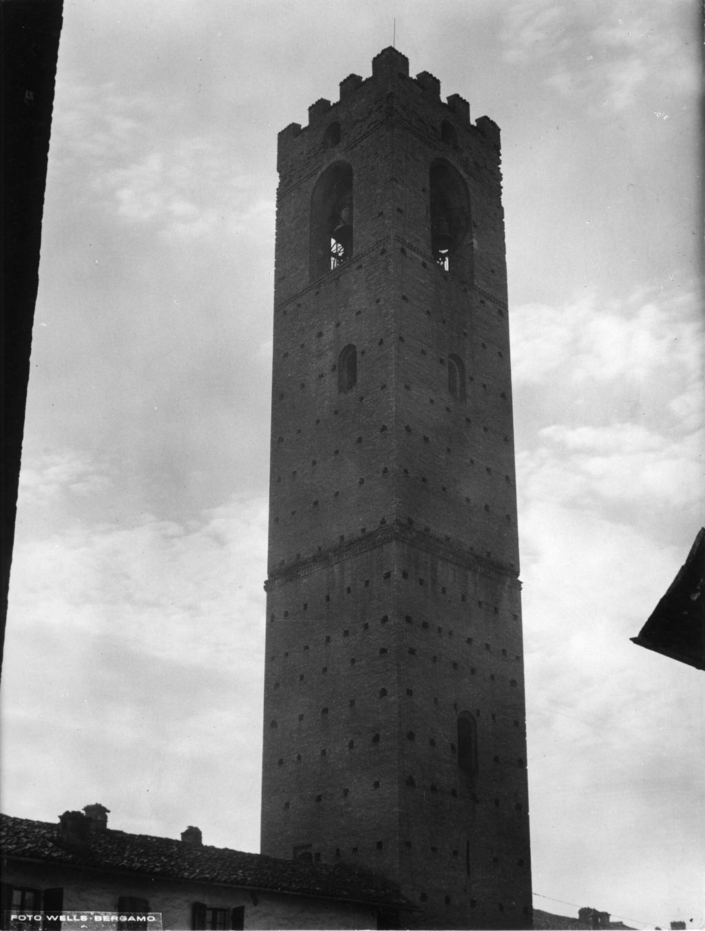 Torre Civica · Historify