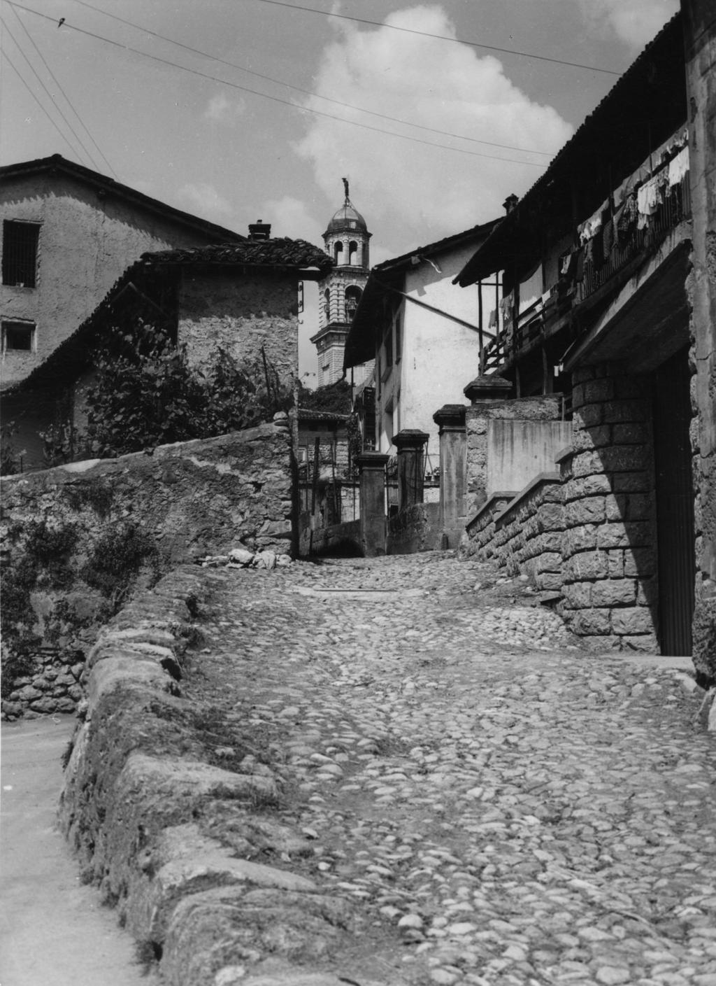 Strada A Ciotoli · Historify