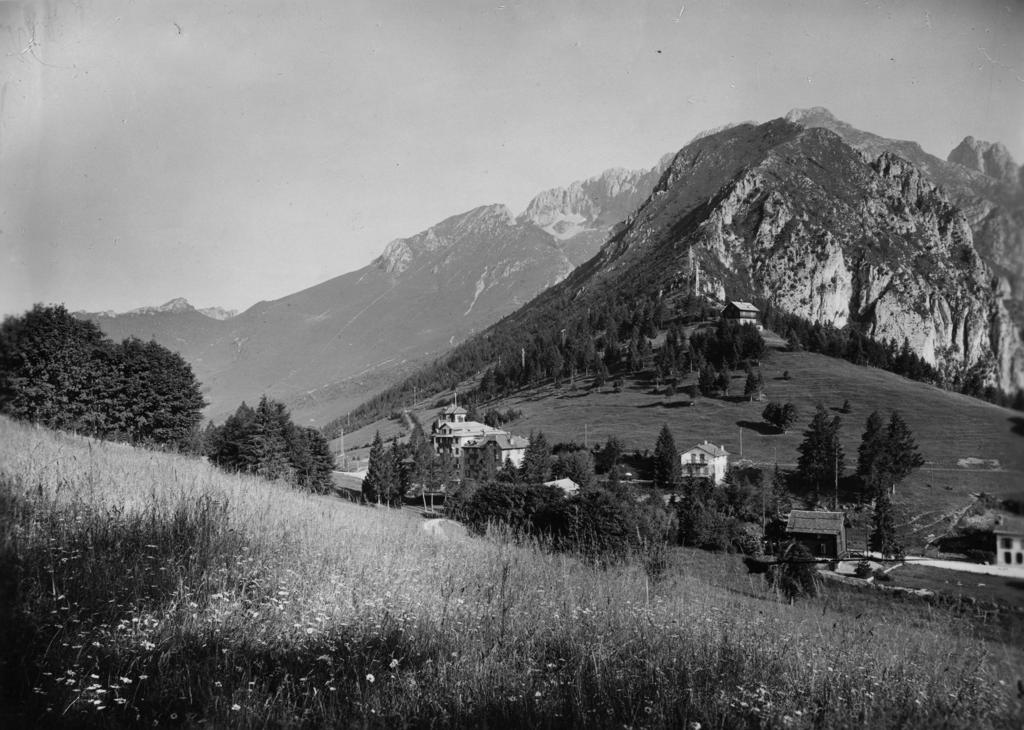 Veduta Della Cantoniera Della Presolana · Historify