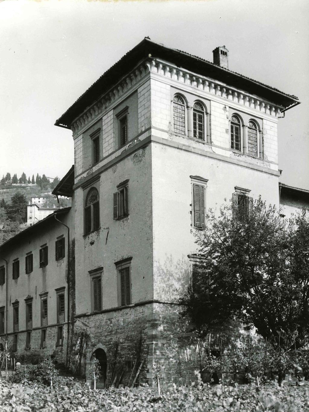 Torre Monastero Di Astino · Historify