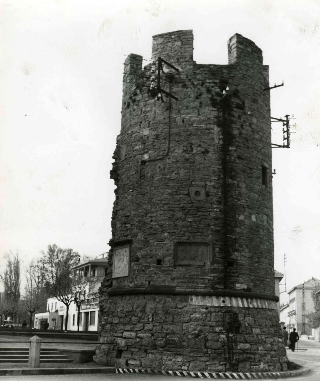 Torre Del Galgario · Historify