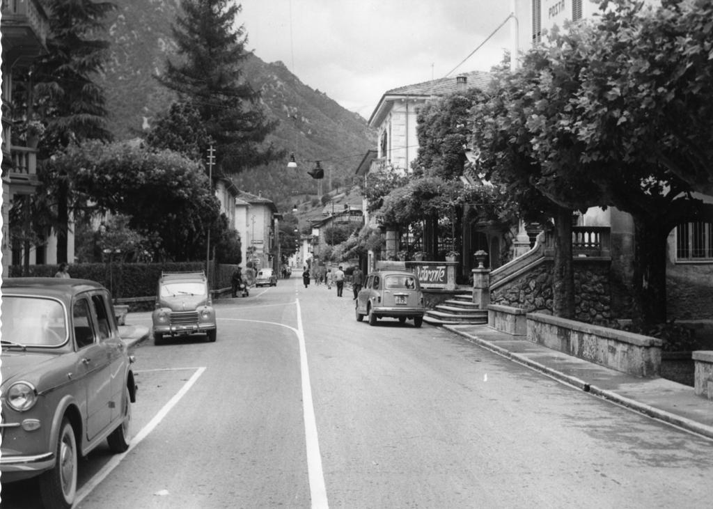 Veduta Strade Di Piazza Brembana · Historify