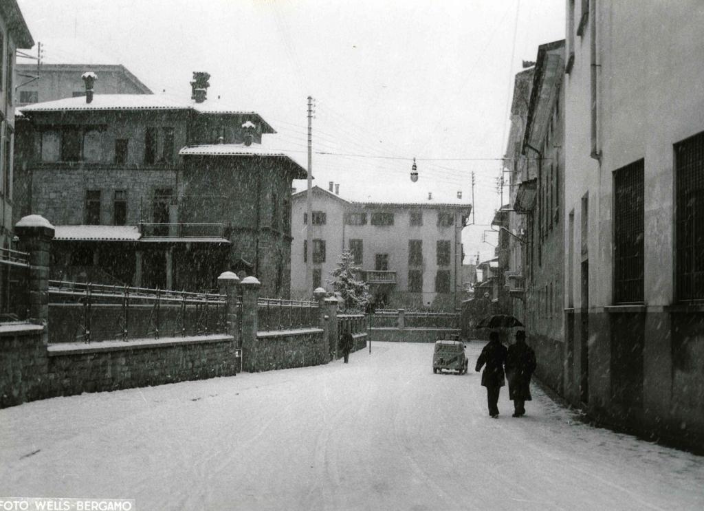 Via Borfuro · Historify