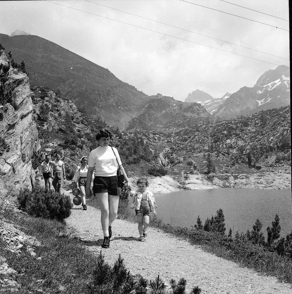 Passeggiata · Historify