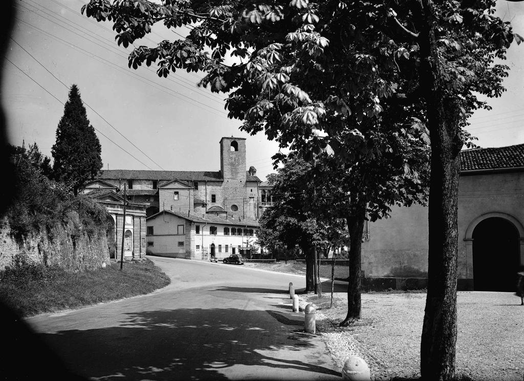 Scorcio Della Chiesa Di Sant'Agostino · Historify