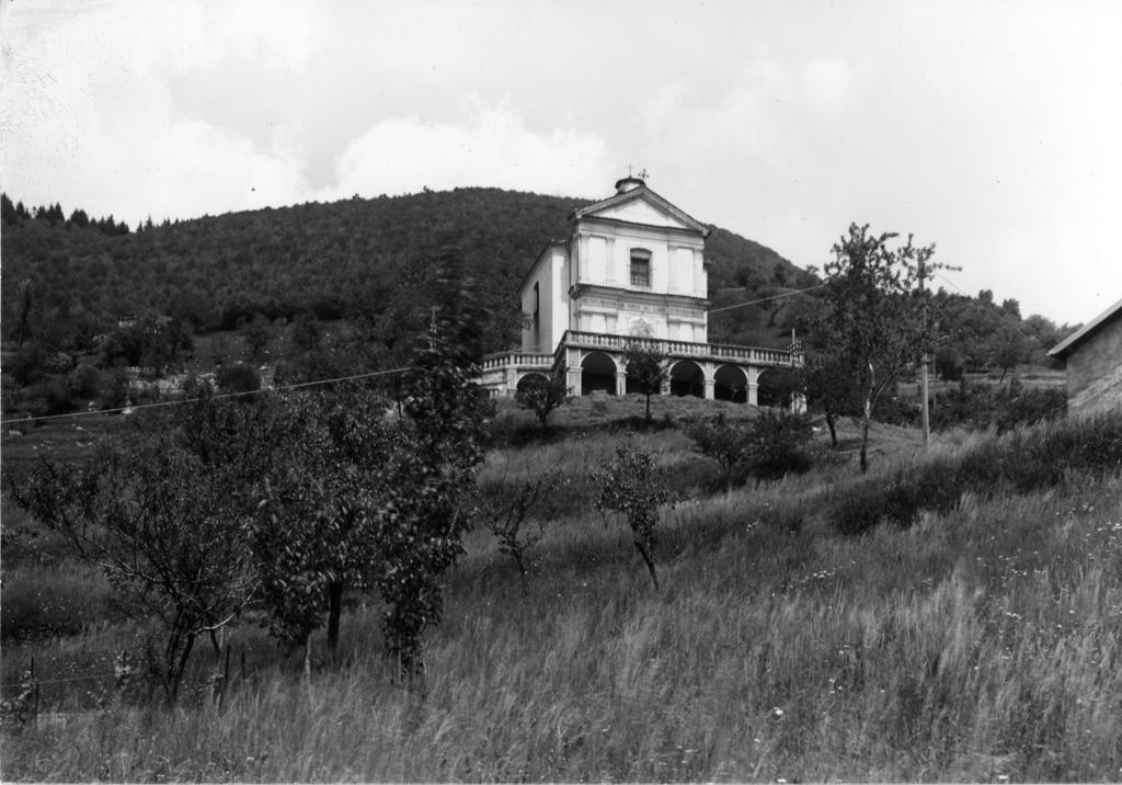 Santuario della Madonna del Dosso · Historify