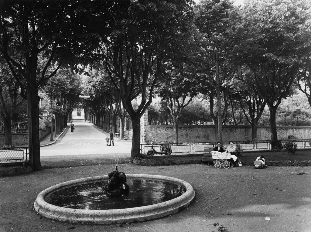 Fontanella Dei Giardini Pubblici · Historify