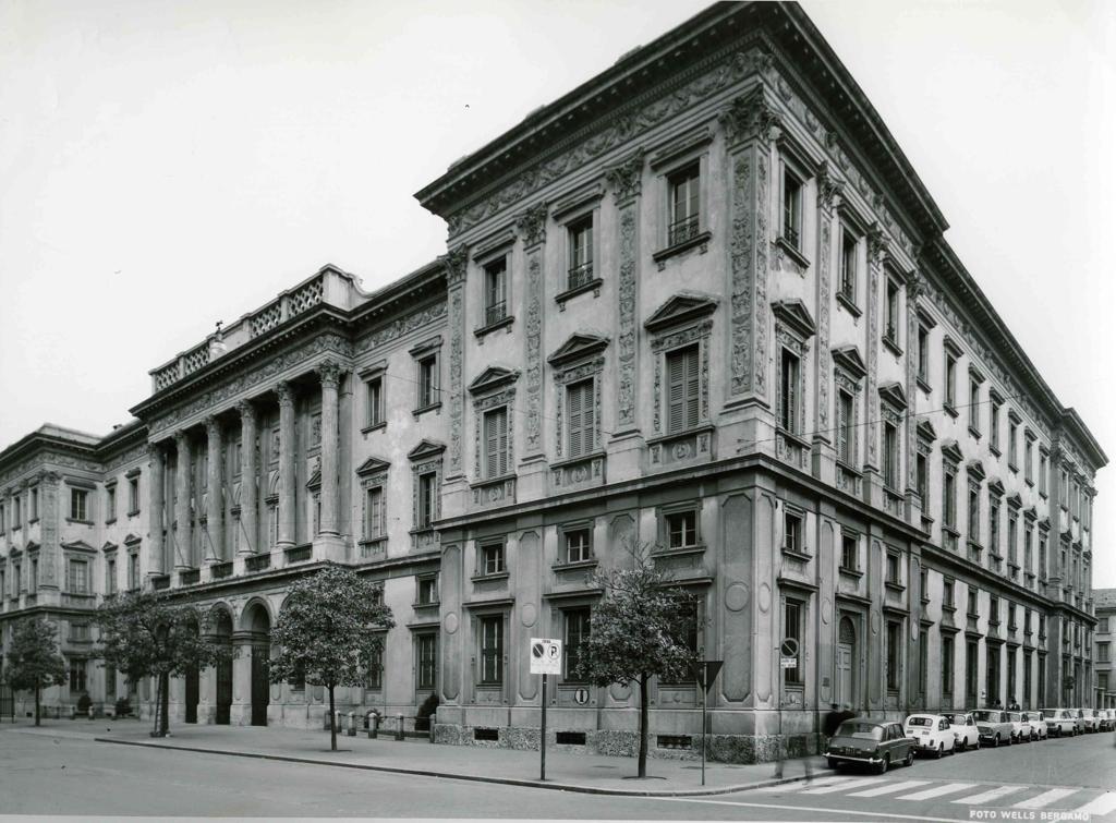 Palazzo Della Provincia · Historify
