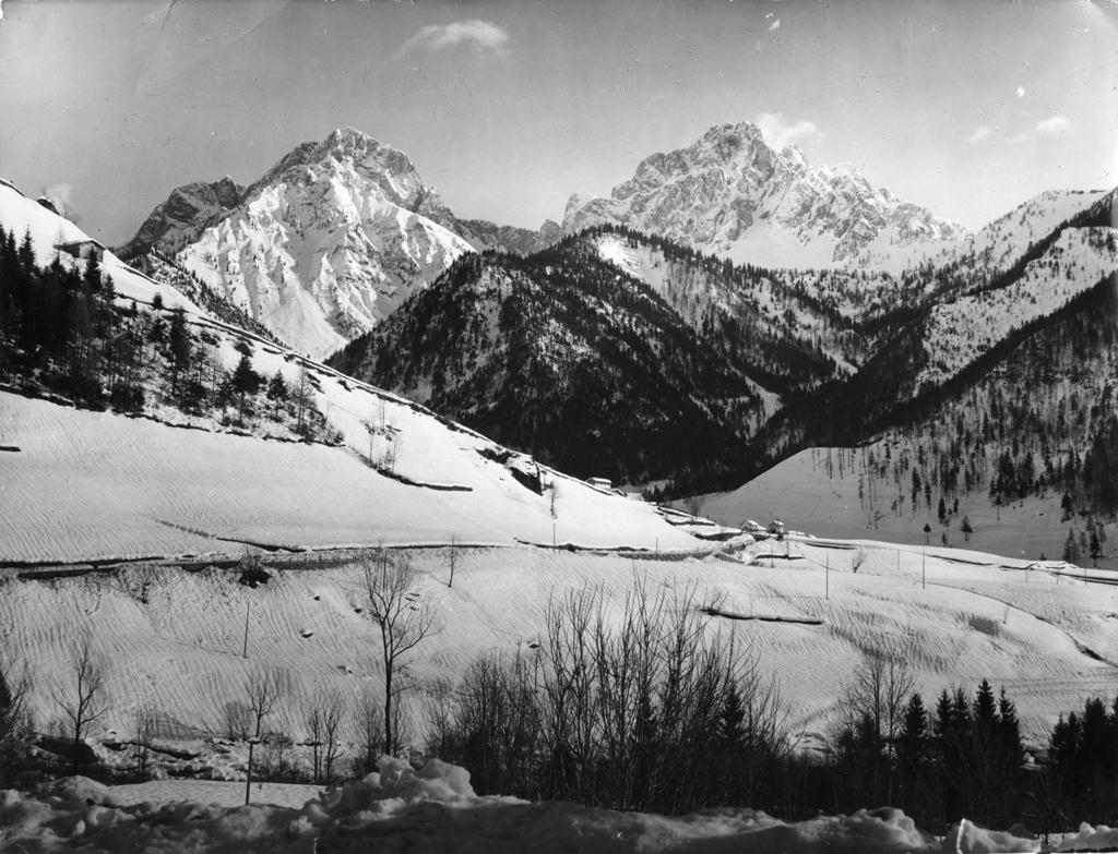 Paesaggio Di Montagna · Historify