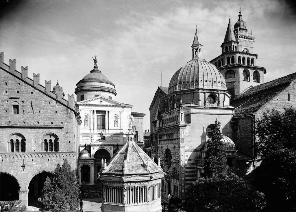 Luoghi di culto in Città Alta · Historify