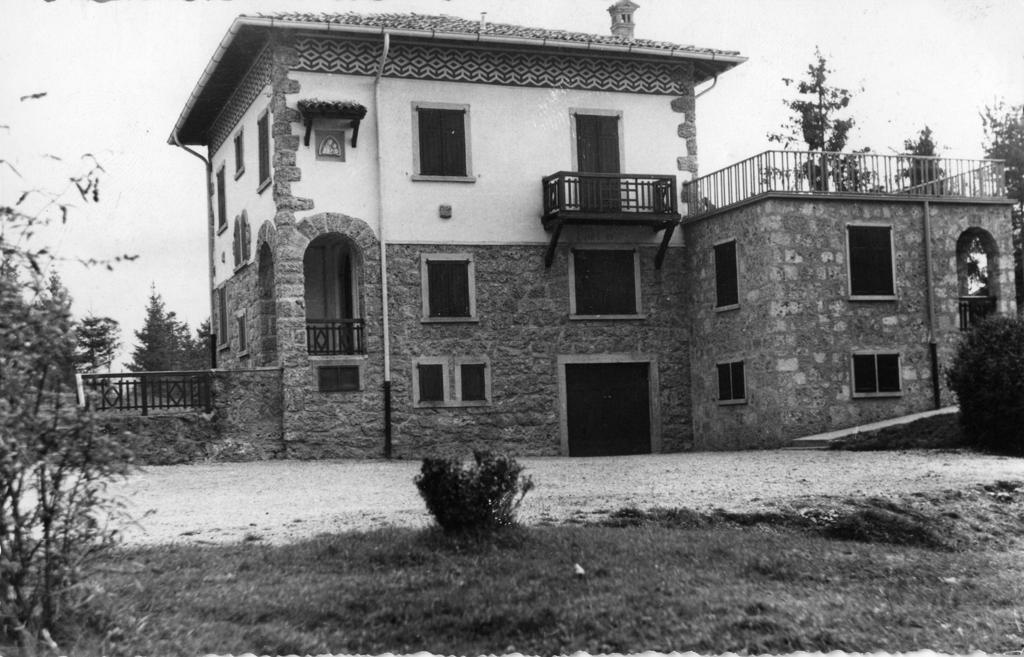 Casa Cantoniera In Località Dorga A Castione Della Presolana · Historify