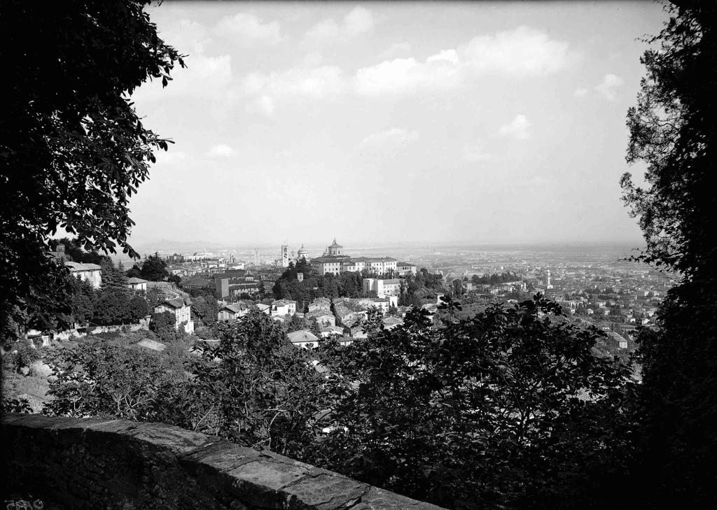 La Città Dalle Mura · Historify