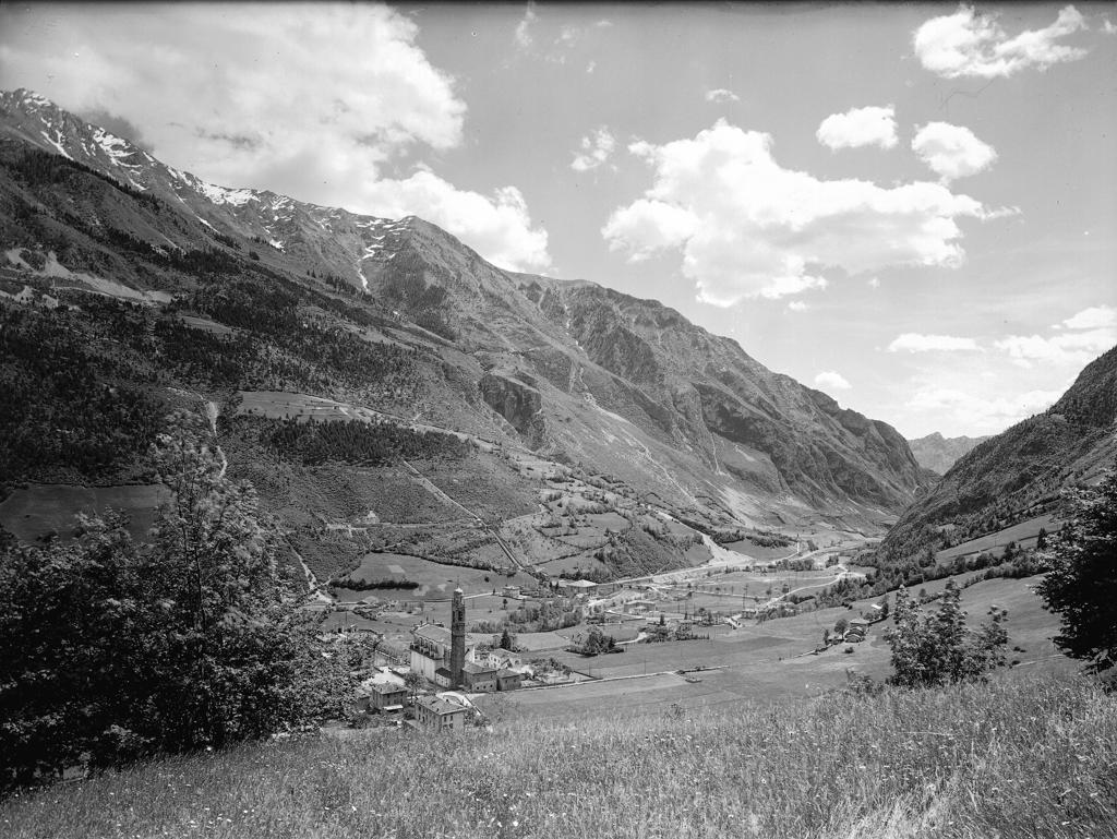 Panorama Montano · Historify