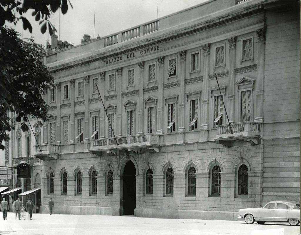 Palazzo Del Comune · Historify