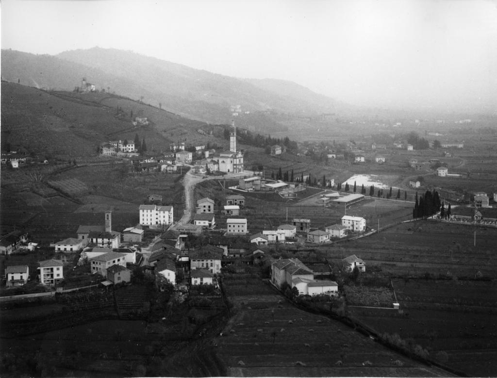 Sotto Il Monte · Historify