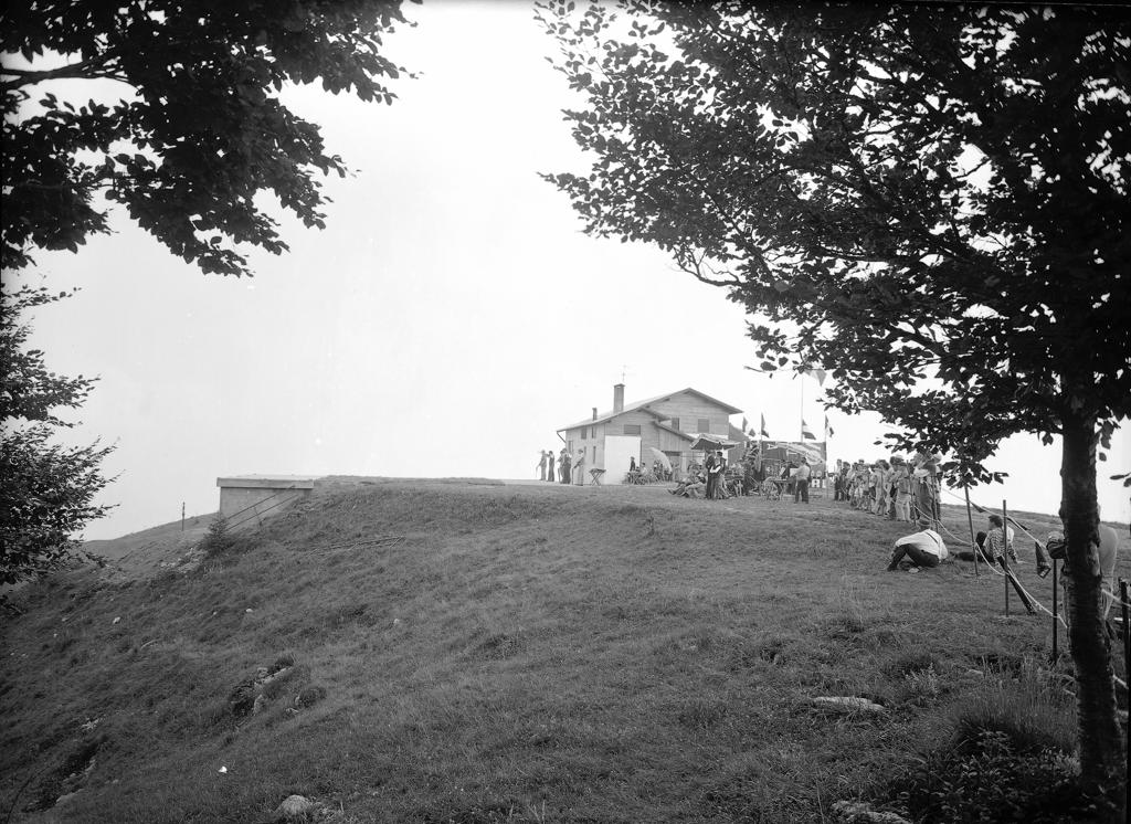 Tiro al piattello, Monte Poieto · Historify
