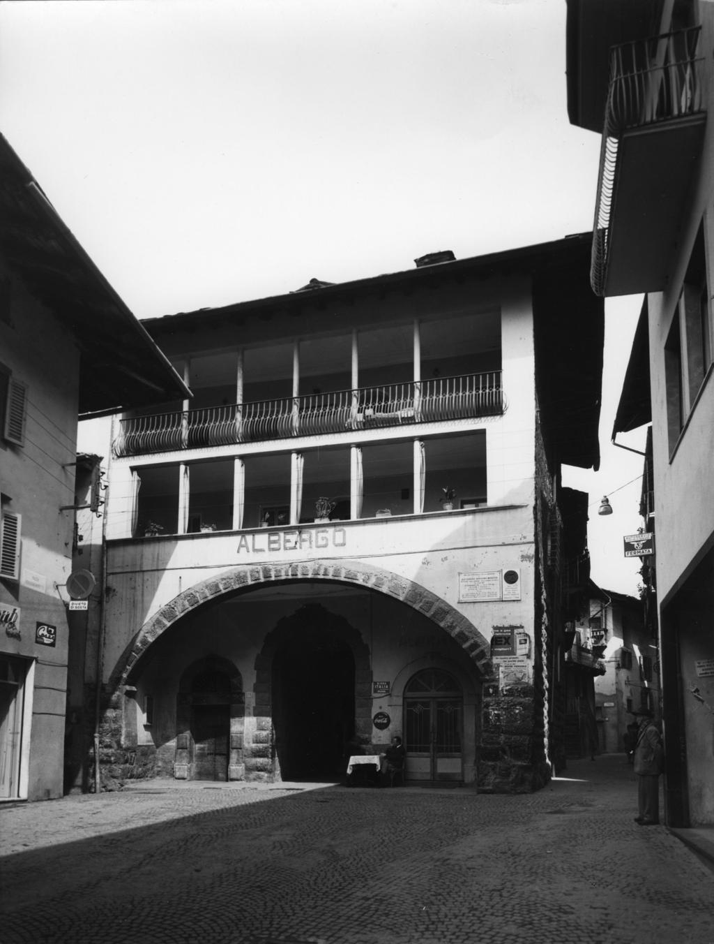 Albergo Nel Centro Di Ardesio · Historify