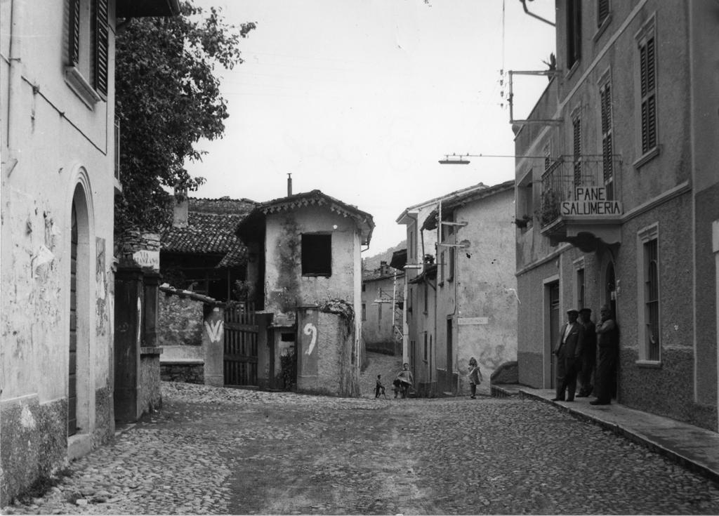 Pane Salumeria · Historify
